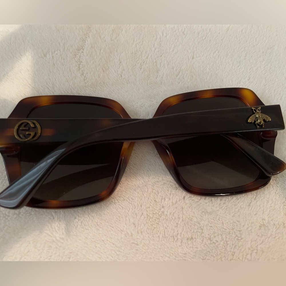 Gucci sunglasses